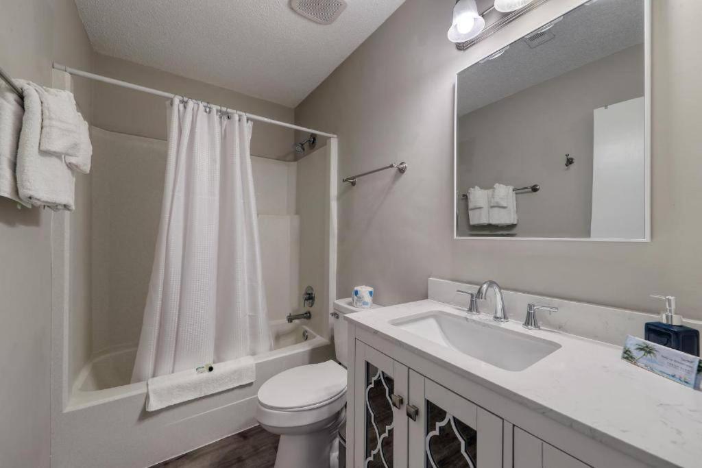 Ferienwohnung Stylish Haven New Walk To The Ocean Smart Tvs Wifi Myrtle Beach Exterior foto